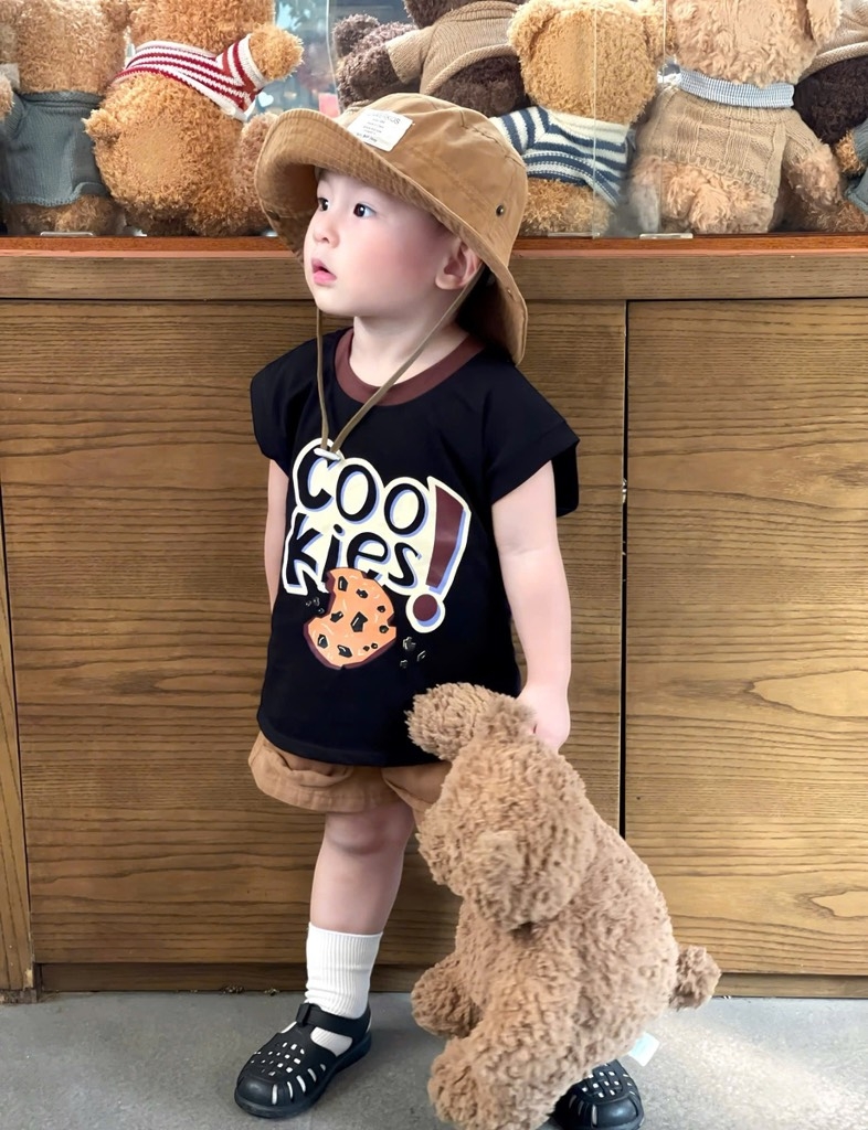 SET ÁO ĐEN QUẦN NÂU BÉ TRAI(XẢ 65k)