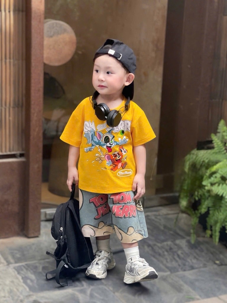 SET BÉ TOM VÀ JERRY BÉ TRAI