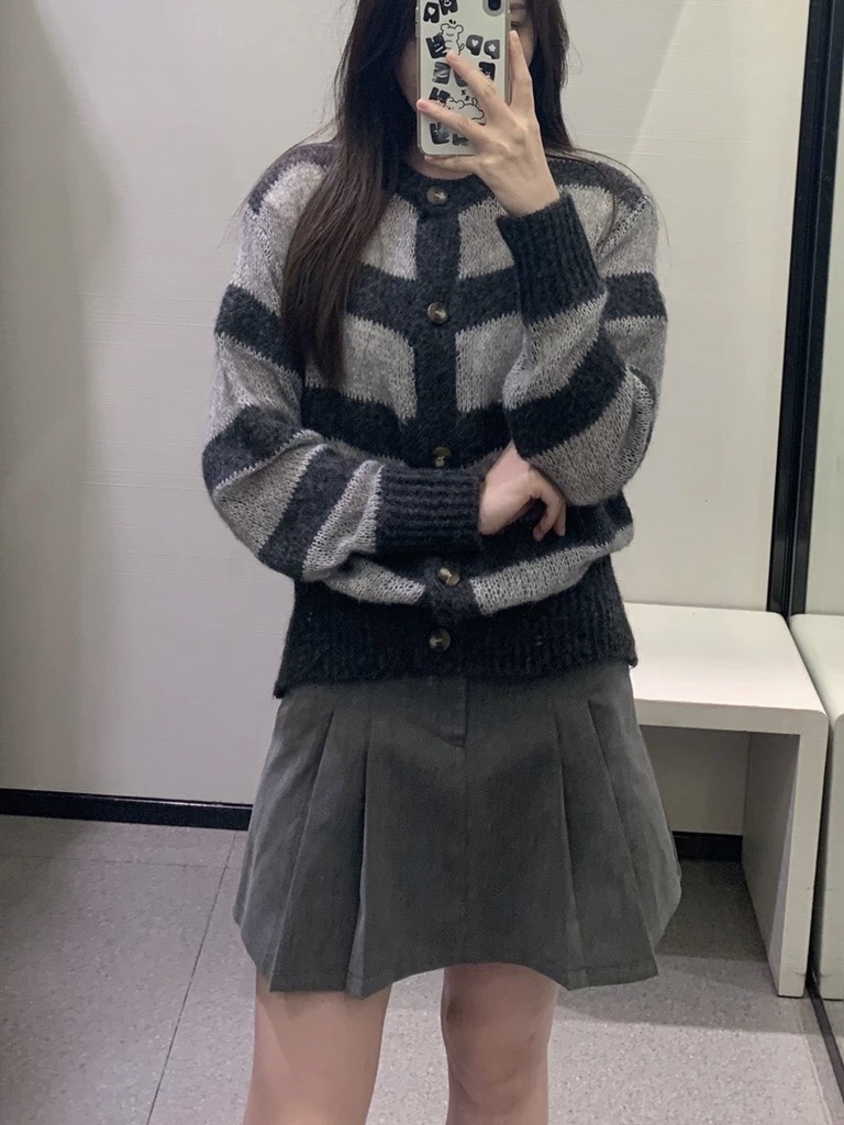 ÁO LEN CARDIGAN PHỐI KẺ ZRRR SẴN