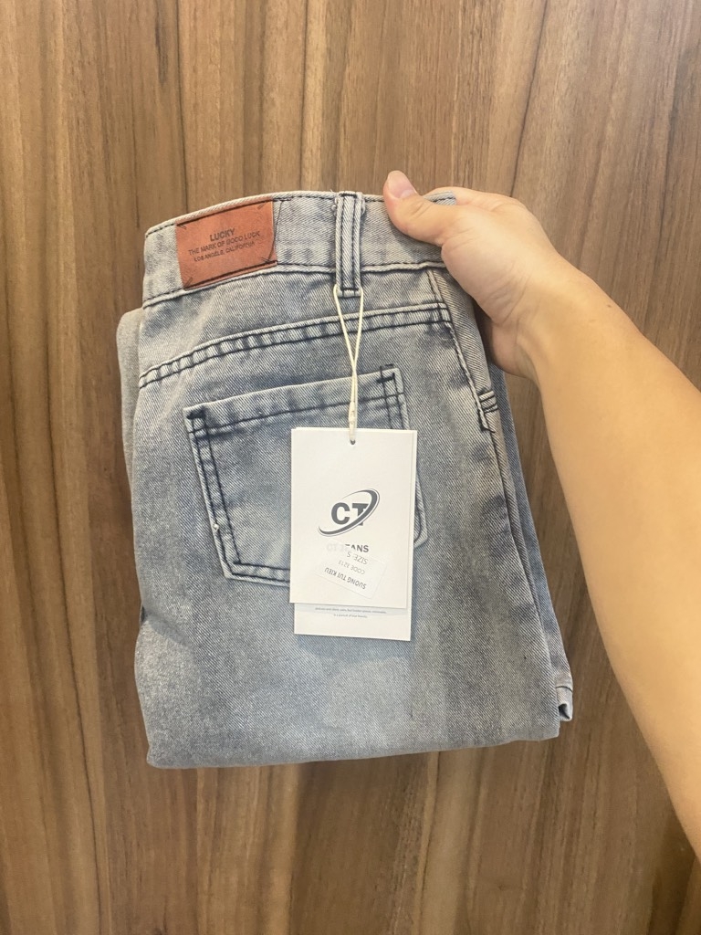 QUẦN SUÔNG JEAN NỮ MÀU XÁM KHÓI SẴN