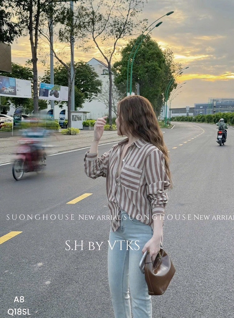 ÁO SƠ MI KẺ SỌC TÚI TRƯỚC NỮ(SALE 89k)