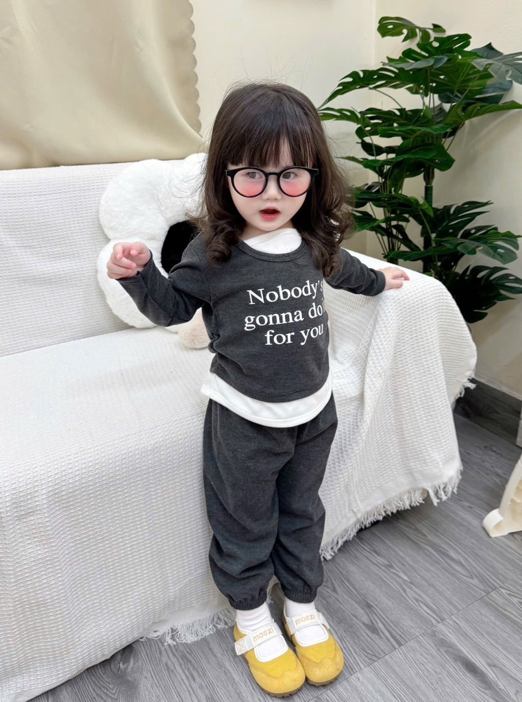 SET 2 BỘ DÀI NOBODY BE XÁM BÉ GÁI