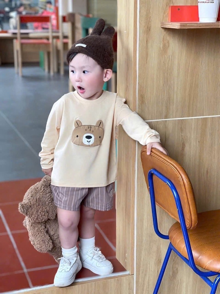 SET 3 ÁO DÀI TAY TONE BE HÀN XẺNG BÉ TRAI