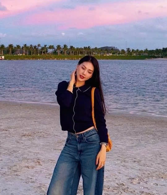 ÁO LEN POLO DỆT DÀI TAY THAN VIỀN REN NỮ THU ĐÔNG SẴN