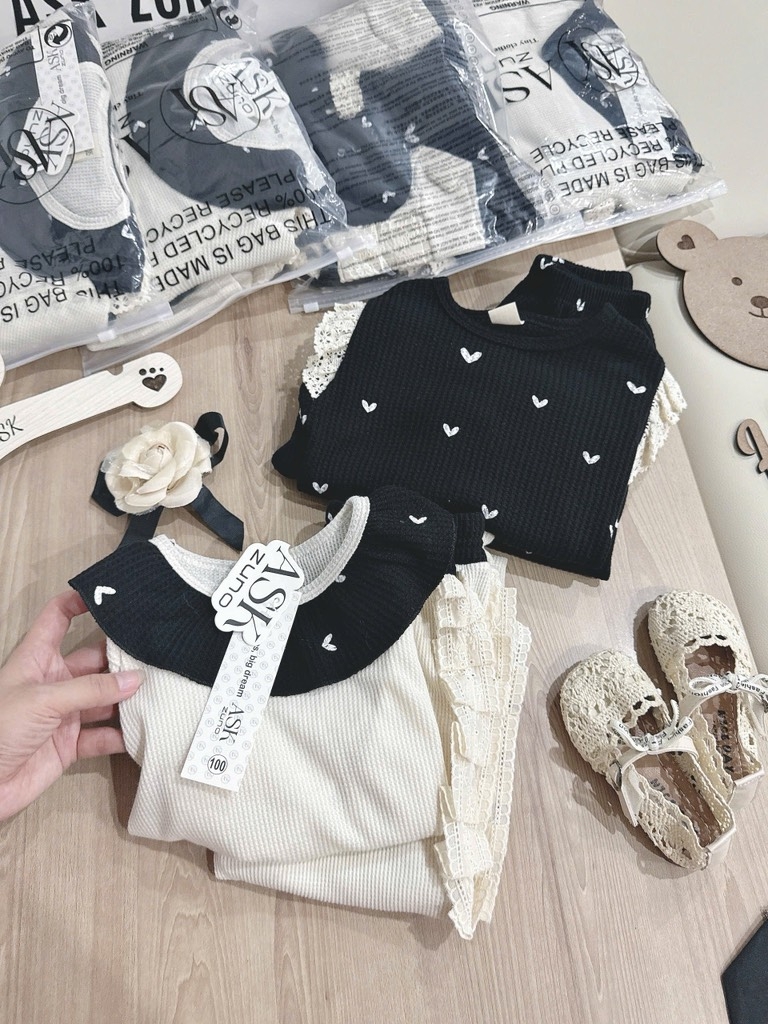 SET 2 BỘ DÀI TỔ ONG BÈO TIM BÉ GÁI SẴN (sale 85k)