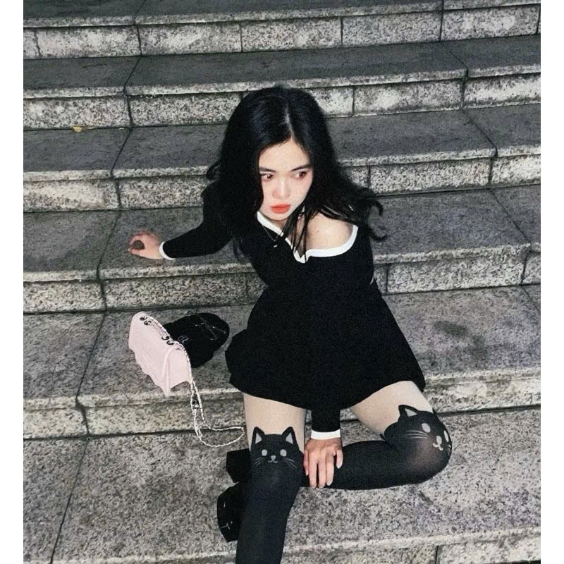 ÁO LEN Z.R CỔ THUYỀN ĐEN TRẮNG HỒNG NỮ THU ĐÔNG(XẢ 129k)