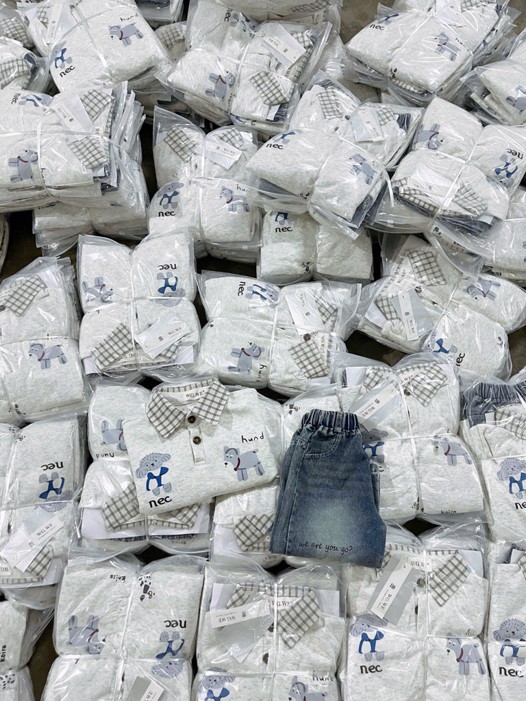 SET BỘ DÀI ÁO PHỐI SƠ MI KẺ QUẦN BÒ BÉ TRAI