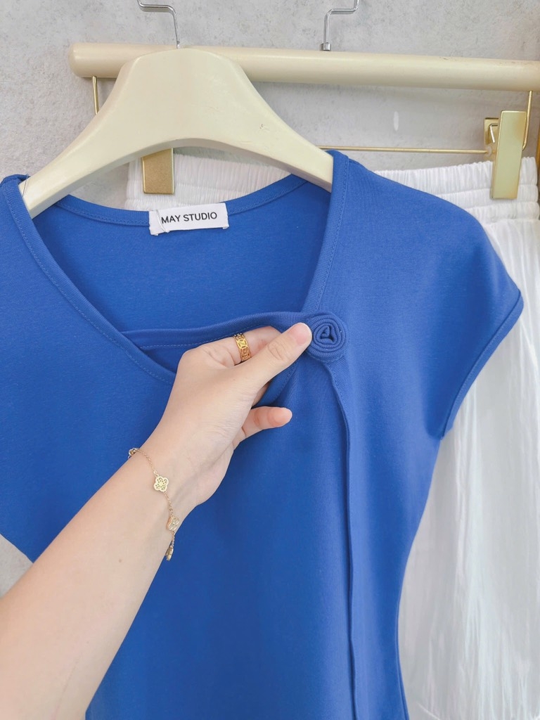 SET ÁO XANH HOA TẾT MIX CV HAI LỚP NỮ