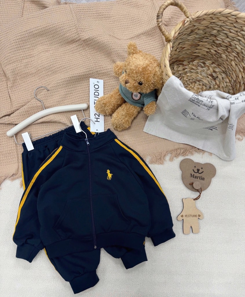 SET BỘ DÀI NỈ KHOÁC THỂ THAO THÊU NGỰA BÉ TRAI