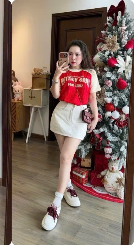 ÁO PHÔNG CỘC LUOIS VUITION NỮ SẴN