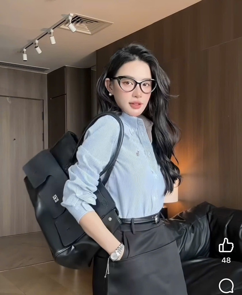 ÁO SƠ MI KẺ XANH THÊU LOGO NGỰA NỮ