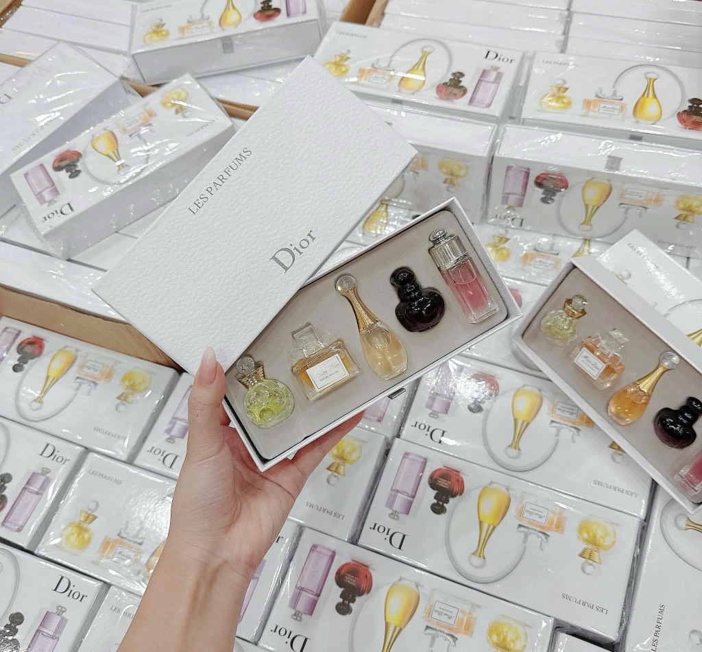 SET NƯỚC HOA DIOR 5 CHAI NƯZ