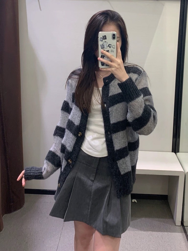 ÁO LEN CARDIGAN PHỐI KẺ ZRRR SẴN