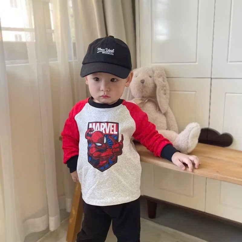 SET BỘ DÀI NGƯỜI NHỆN – QUẦN CHÂN CUA ĐỎ ĐEN BÉ TRAI