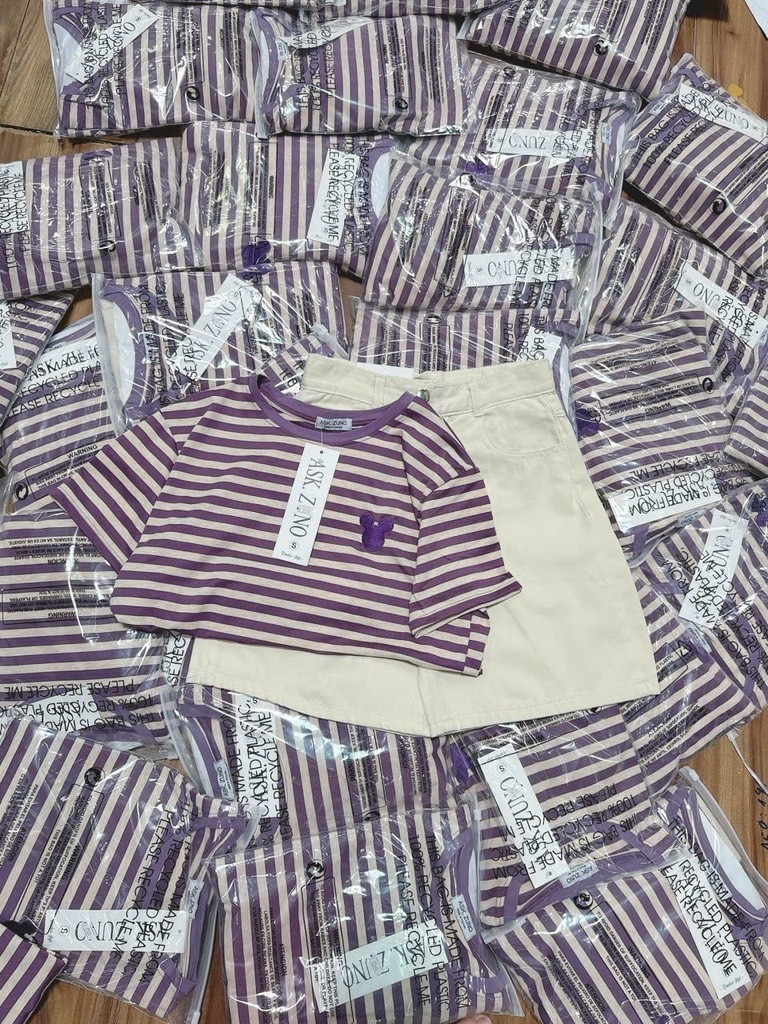 SET ÁO KẺ QUẦN SOOC BÒ KEM NỮ SẴN (SALE 129k)