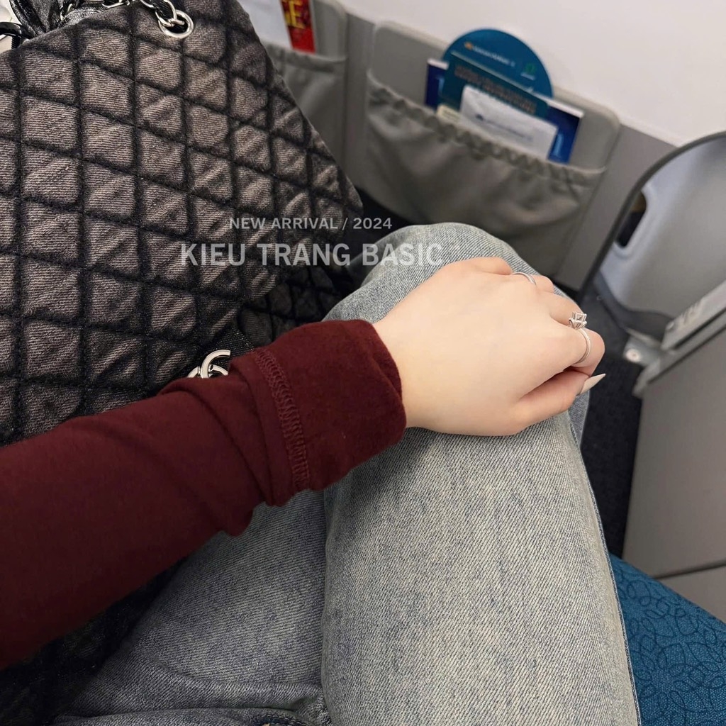 ÁO ZIP LÓT LÔNG CỔ TRÒN ĐỎ ĐÔ NỮ THU ĐÔNG SẴN
