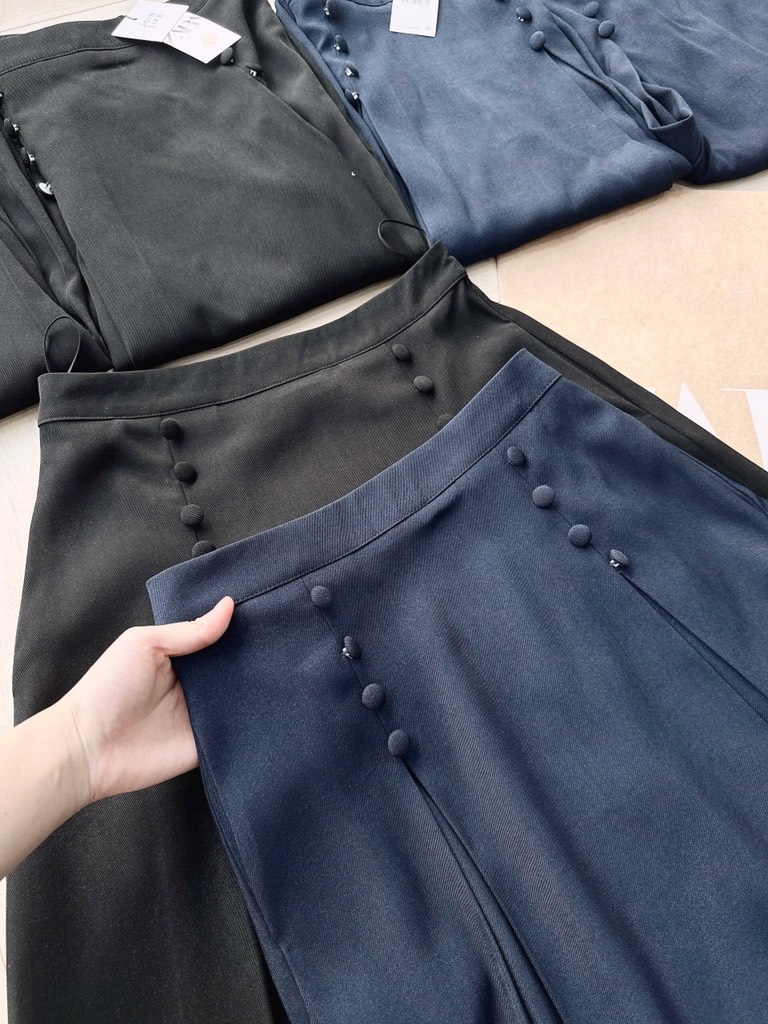 CHÂN VÁY XẾP LI CÚC BỌC XOÈ NHẸ NỮ SẴN(XẢ 105k)