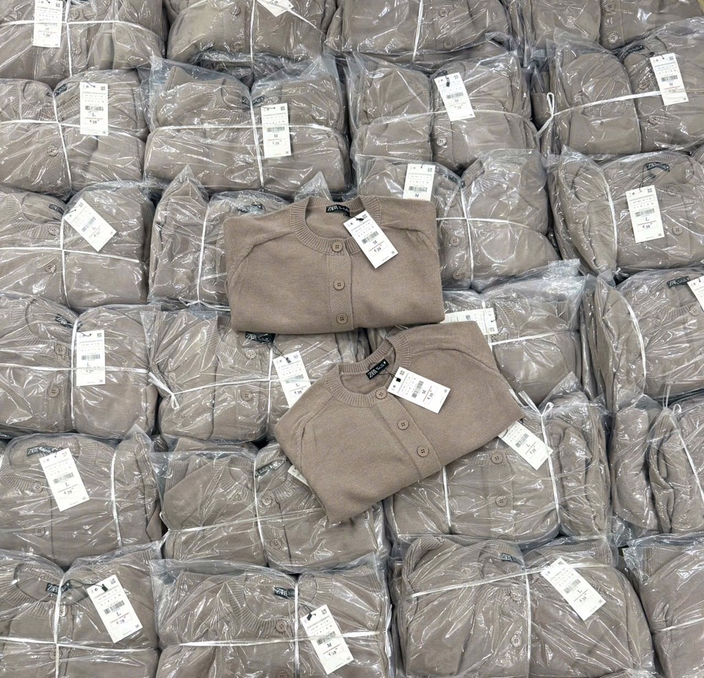 ÁO LEN CARDIGAN Z.ARA CÚC TO MÀU NÂU BE NỮ THU ĐÔNG SẴN