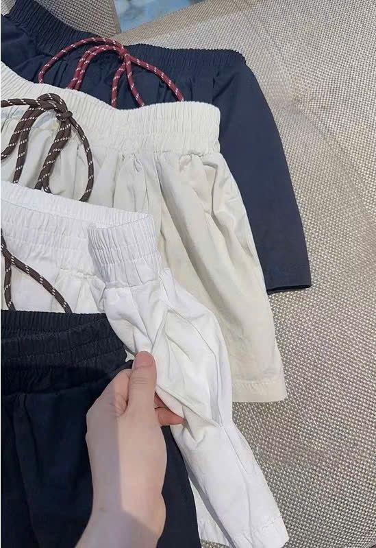 CHÂN VÁY XOÈ MẪU MỚI NỮ