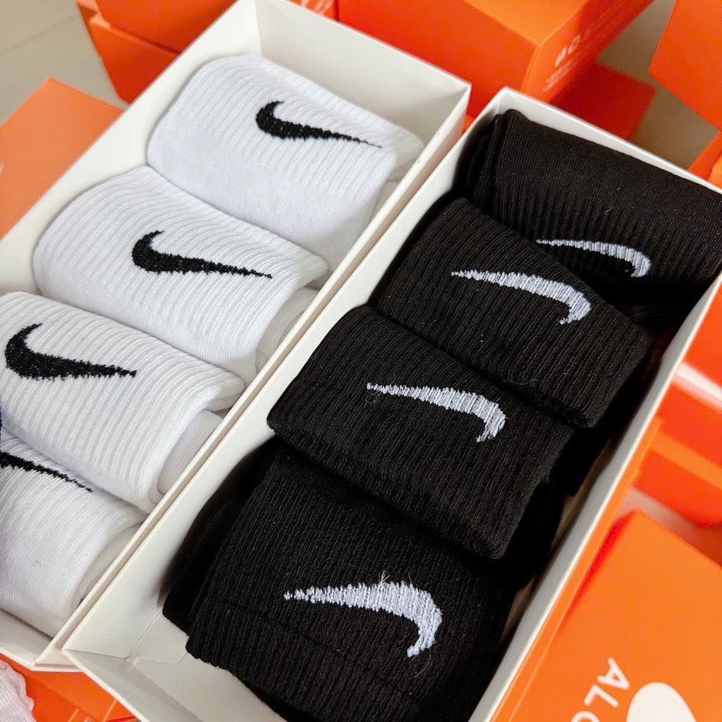 ĐỒ LÓT - TẤT NIKE NAM NỮ
