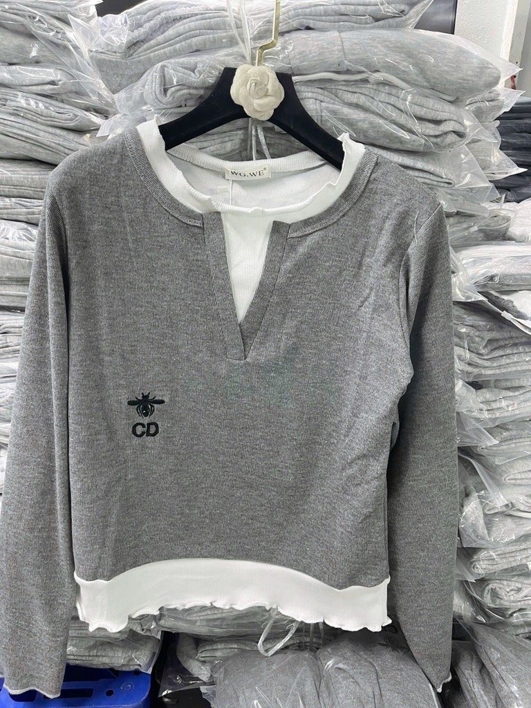 SET BỘ TĂM THỎ XÁM THÊU ONG PHỐI CỔ TRẮNG NỮ