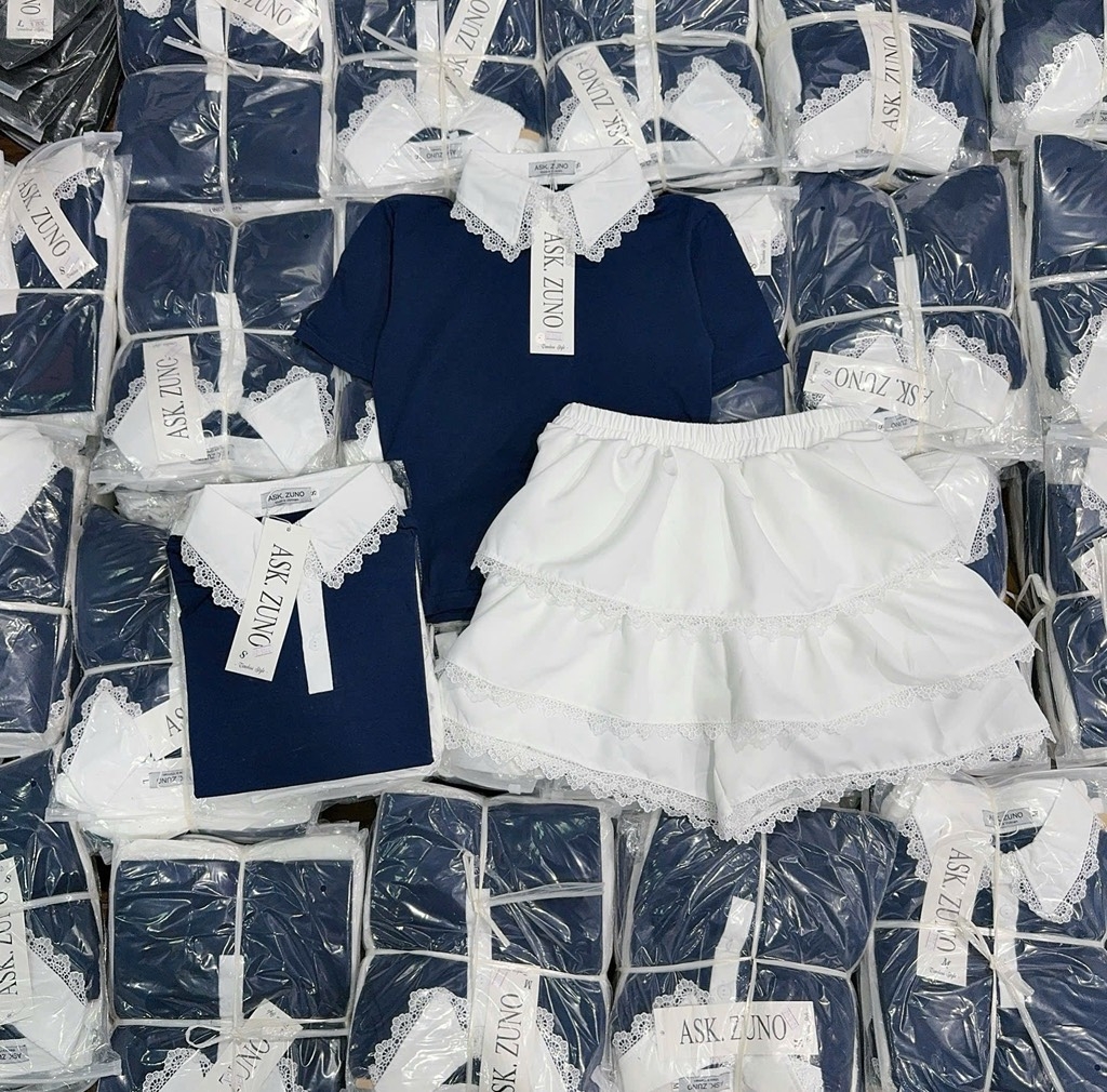 SET ÁO BÈO CHÂN VÁY TẦNG TRẮNG NỮ