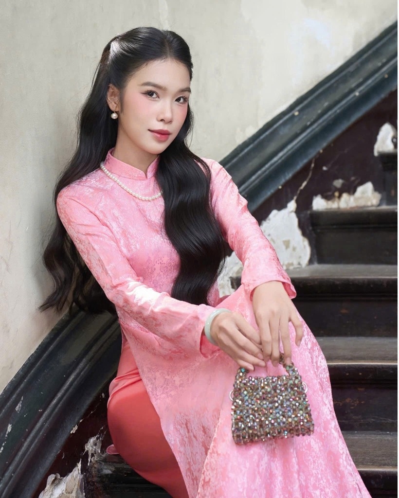 SET ÁO DÀI TƠ HỒNG NỮ