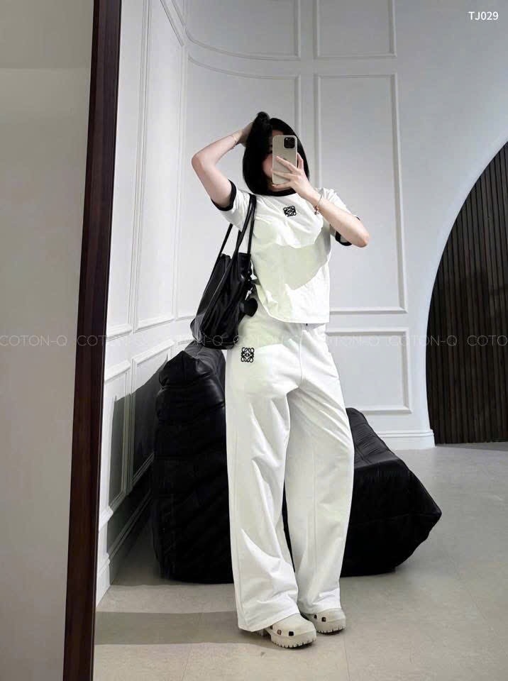 SET BỘ ÁO CỘC TAY PHỐI VIỀN CỔ KÈM QUẦN SUÔNG NỮ