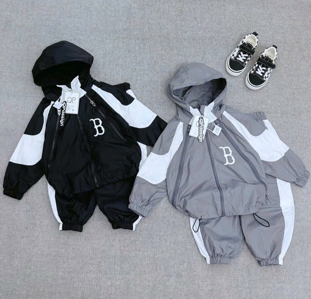 SET BỘ DÀI THỂ THAO B CÓ MŨ 2 MÀU BÉ TRAI (SALE 95k)