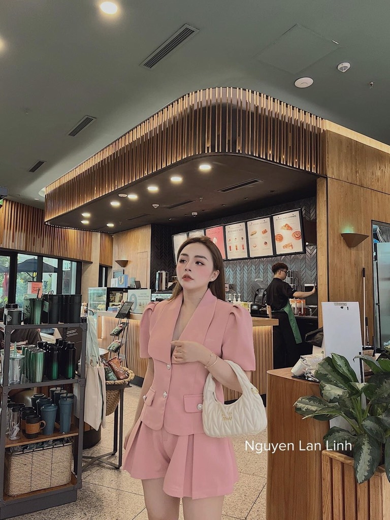 SET DẠ WEET LI-EN CỔ V SEN CÚC NGỌC QUẦN LI SẴN