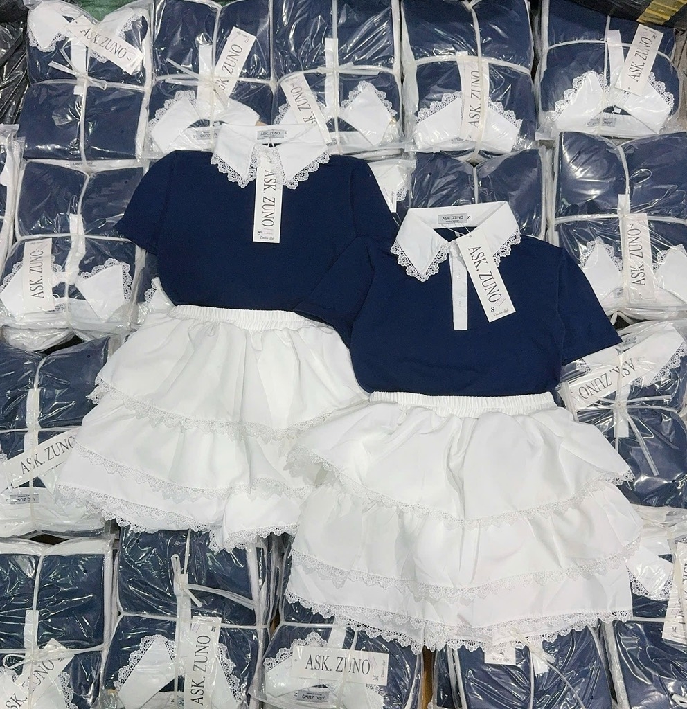 SET ÁO BÈO CHÂN VÁY TẦNG TRẮNG NỮ