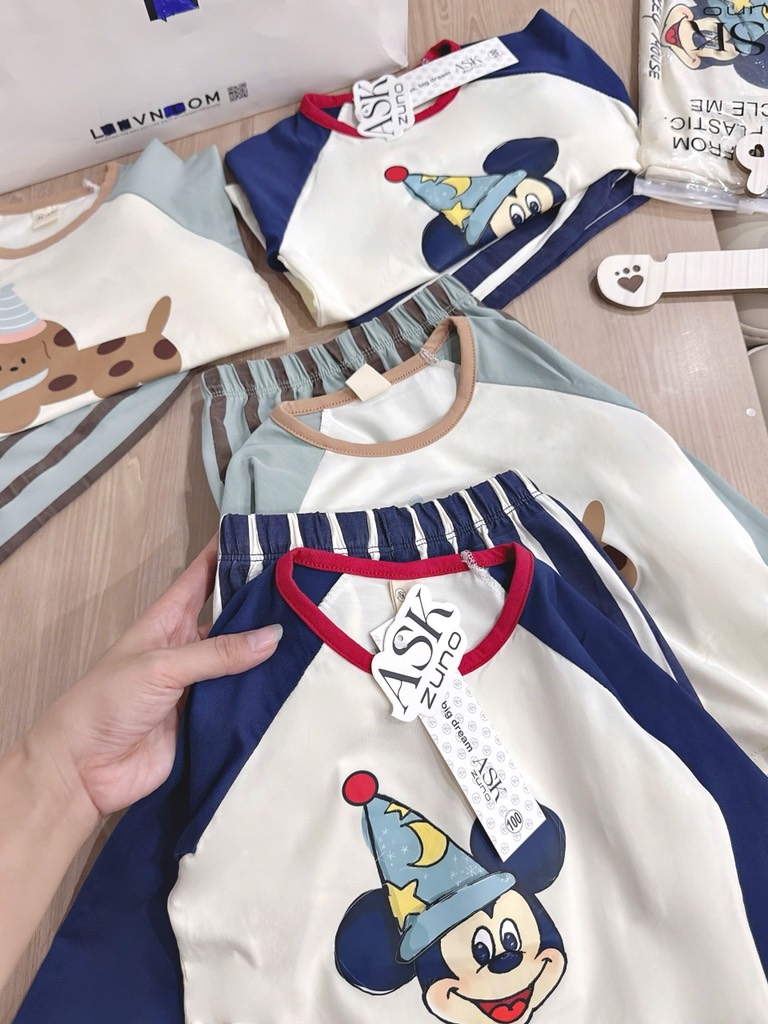 SET 2 BỘ DÀI CHÓ MK QUẦN KẺ SỌC BÉ TRAI