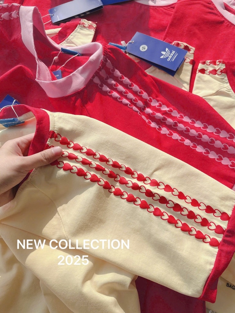 PHÔNG VALENTINE ADIDAS TIM PHỐI CỔ CỘC TAY NỮ SẴN