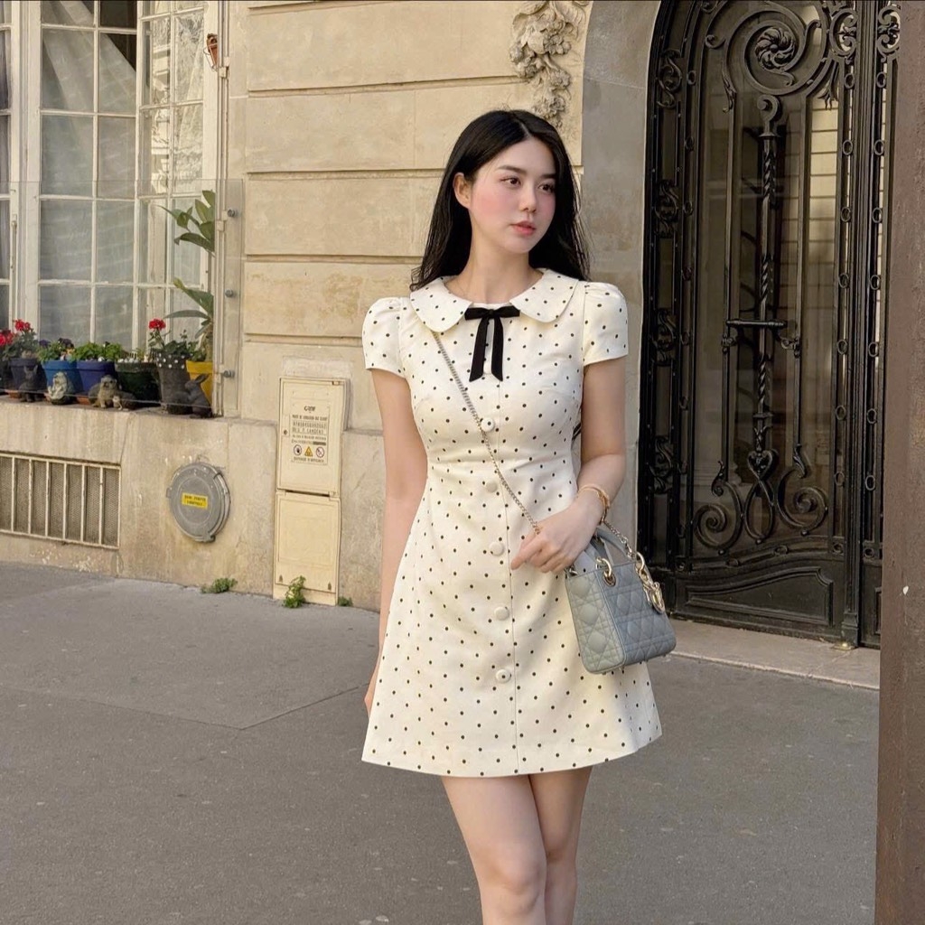 VÁY CHẤM BI CỔ SEN NƠ NỮ(XẢ 119k)