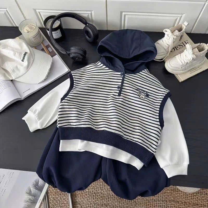 SET BỘ DÀI KẺ 3 CHI TIẾT LIỀN MŨ 2 MÀU BÉ TRAI