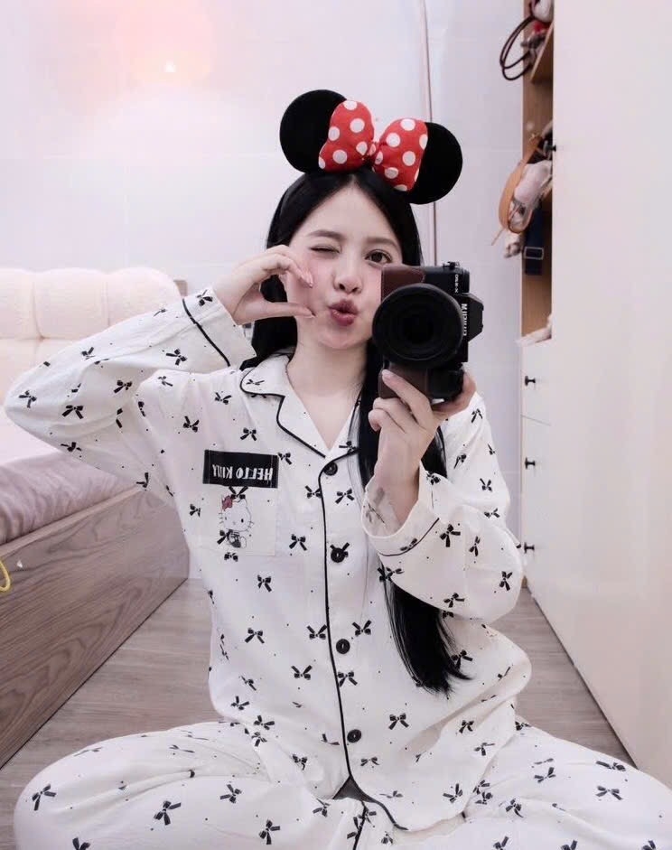 BỘ NGỦ DÀI DỄ THƯƠNG NỮ THU ĐÔNG