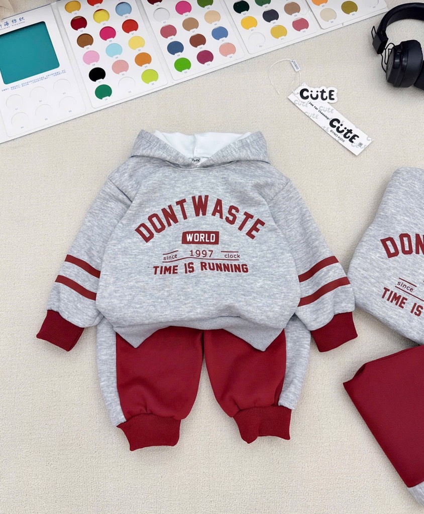 SÉT BỘ NỈ MŨ 2DA TONE ĐỎ GHI DONT WASTE CỰC YÊU CHO BÉ TRAI