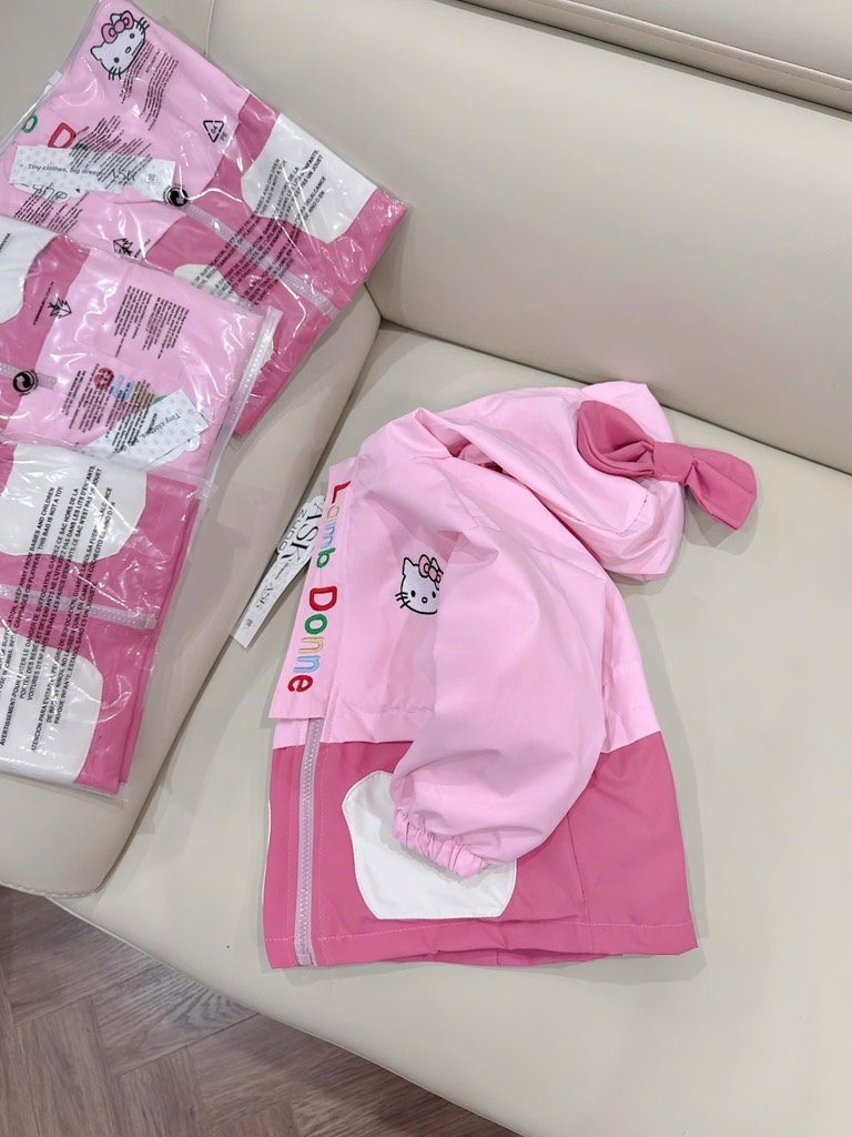 ÁO GIÓ LAMB DONNE MÀU HỒNG BÉ GÁI