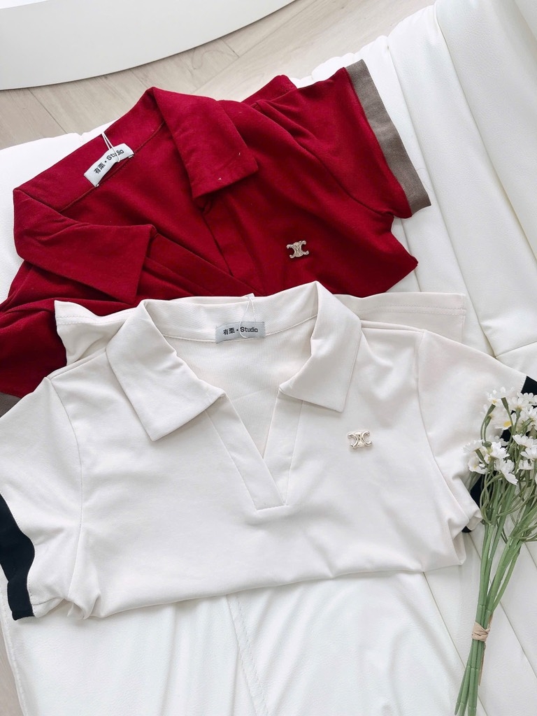 ÁO CỔ V PHỐI TAY ĐÍNH TAG NỮ SẴN