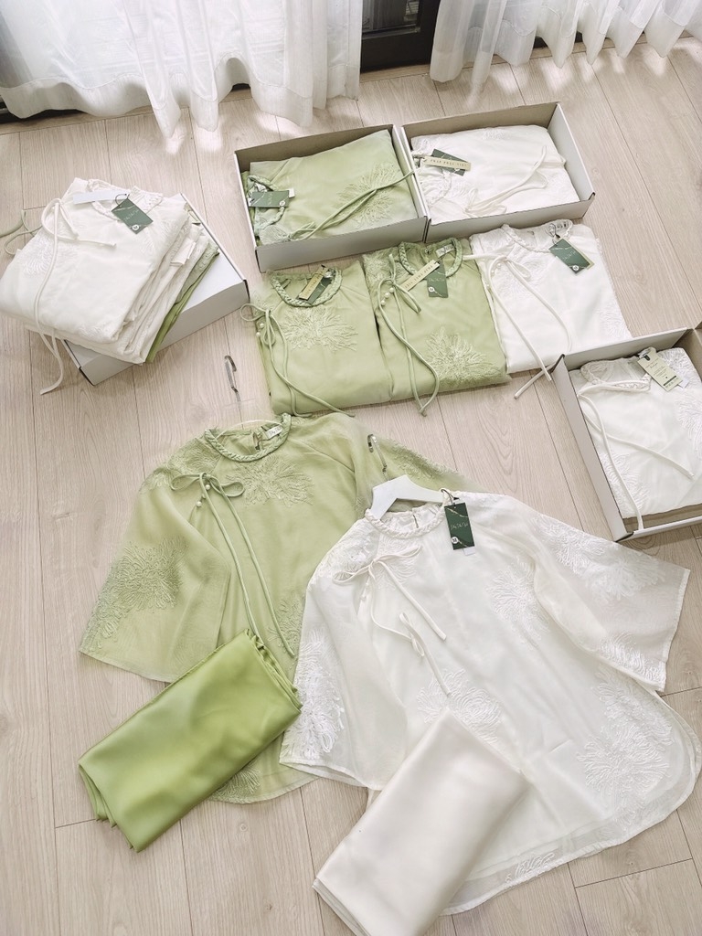 SET PHÁP PHỤC CỔ TẾT CÚC NGỌC (Sale 150K)