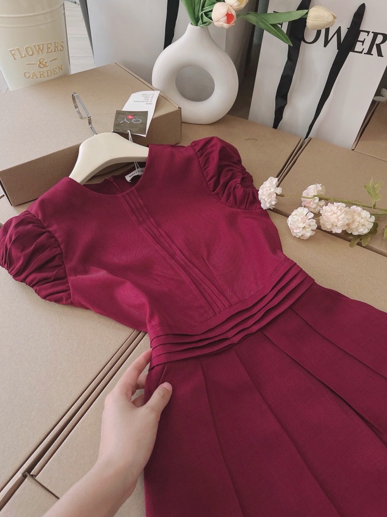 VÁY ĐỎ ĐÔ LI EO TAY BỒNG DÁNG DÀI NỮ