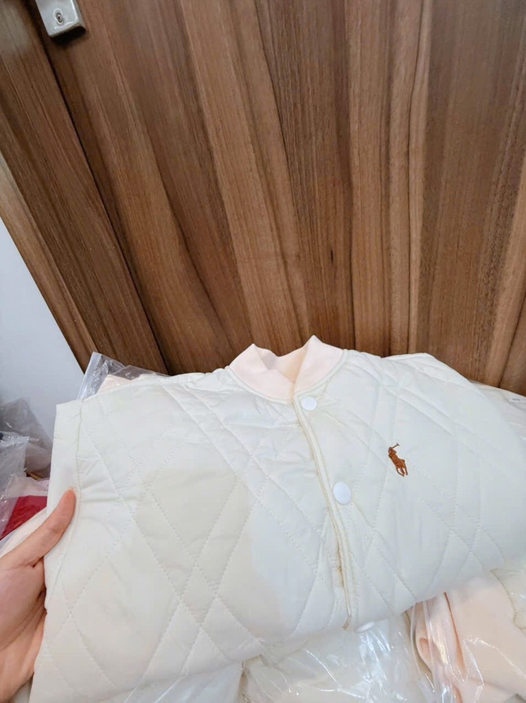 ÁO PHAO TRÁM THÊU NGỰA NỮ THU ĐÔNG SẴN