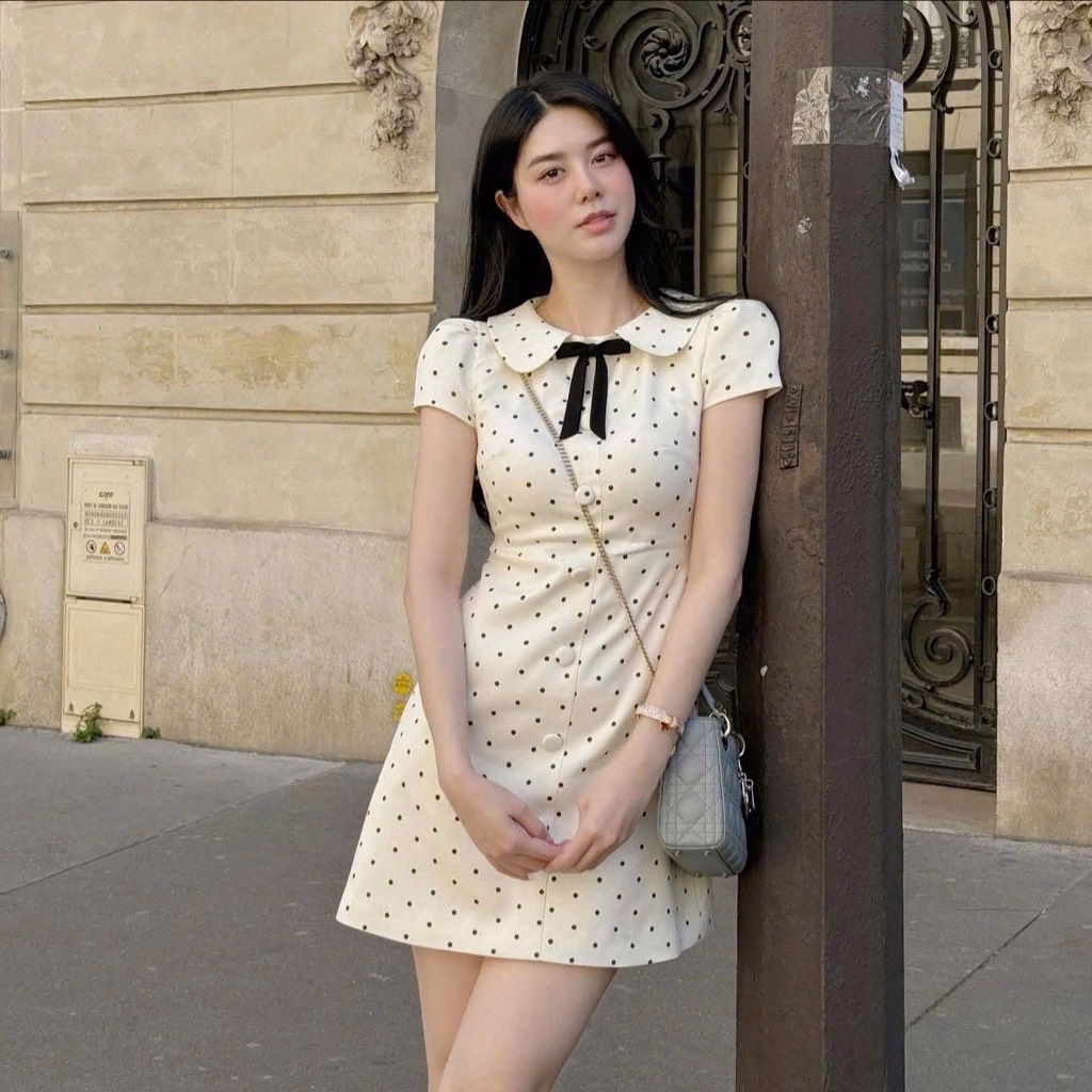 VÁY CHẤM BI CỔ SEN NƠ NỮ(XẢ 119k)