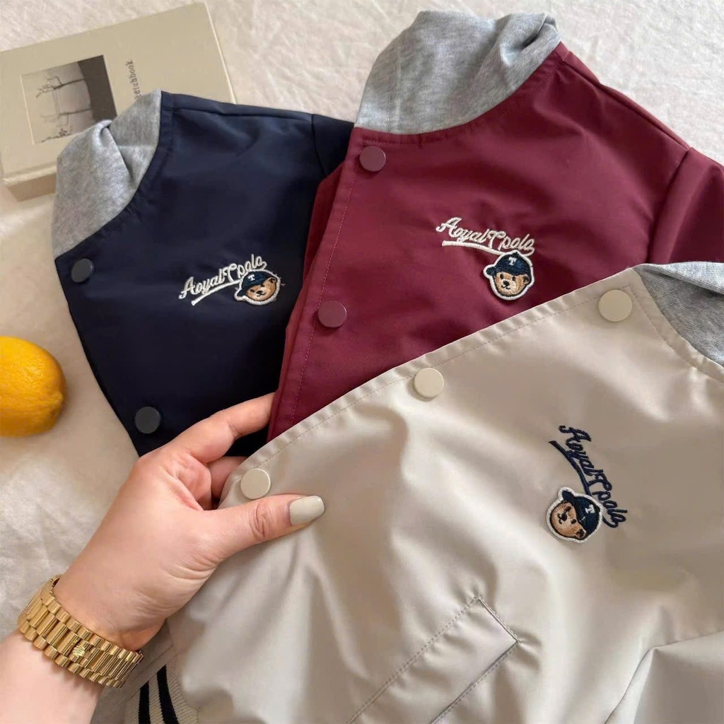 ÁO GIÓ HOODIE BO VIỀN LOGO GẤU DÀI TAY BÉ TRAI