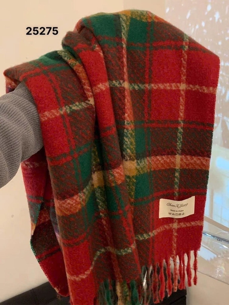 KHĂN MŨ - KHĂN DẠ KẺ CARO TONE ĐỎ NỮ THU ĐÔNG