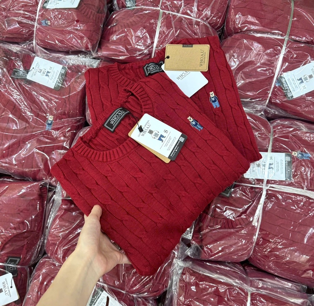 ÁO LEN WHO.A.U THÊU GẤU NỮ THU ĐÔNG