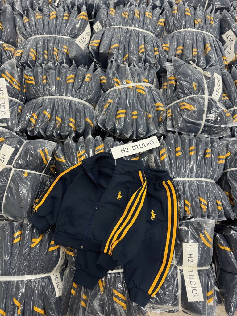 SET BỘ DÀI NỈ KHOÁC THỂ THAO THÊU NGỰA BÉ TRAI