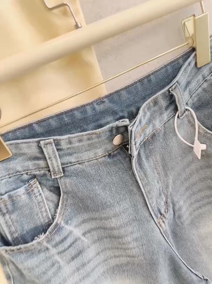 SET JEAN RÁCH LỬNG MIX ÁO PHÔNG FOREST NỮ SẴN (SALE 139k)