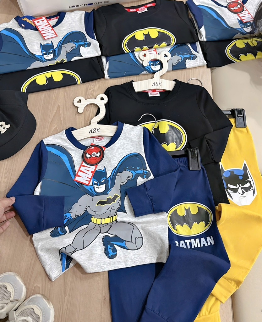 SET 2 BỘ BATMAN VÀNG ĐEN DÀI BÉ TRAI