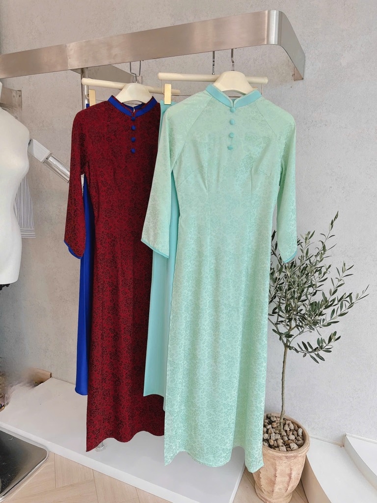 SET ÁO DÀI GẤM TẮM PHỐI CỔ MIX QUẦN VÁY LỤA CAO CẤP NỮ SẴN